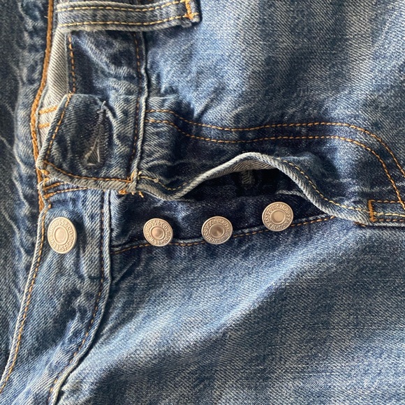Distressed Levi’s 501 CT 28Wx34L (see description) with buttonfly - Picture 3 of 4